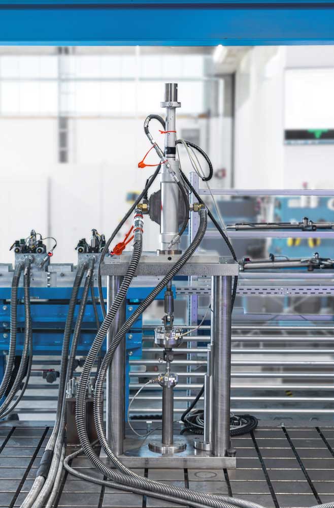 Vue latérale du banc d'essai ouvert